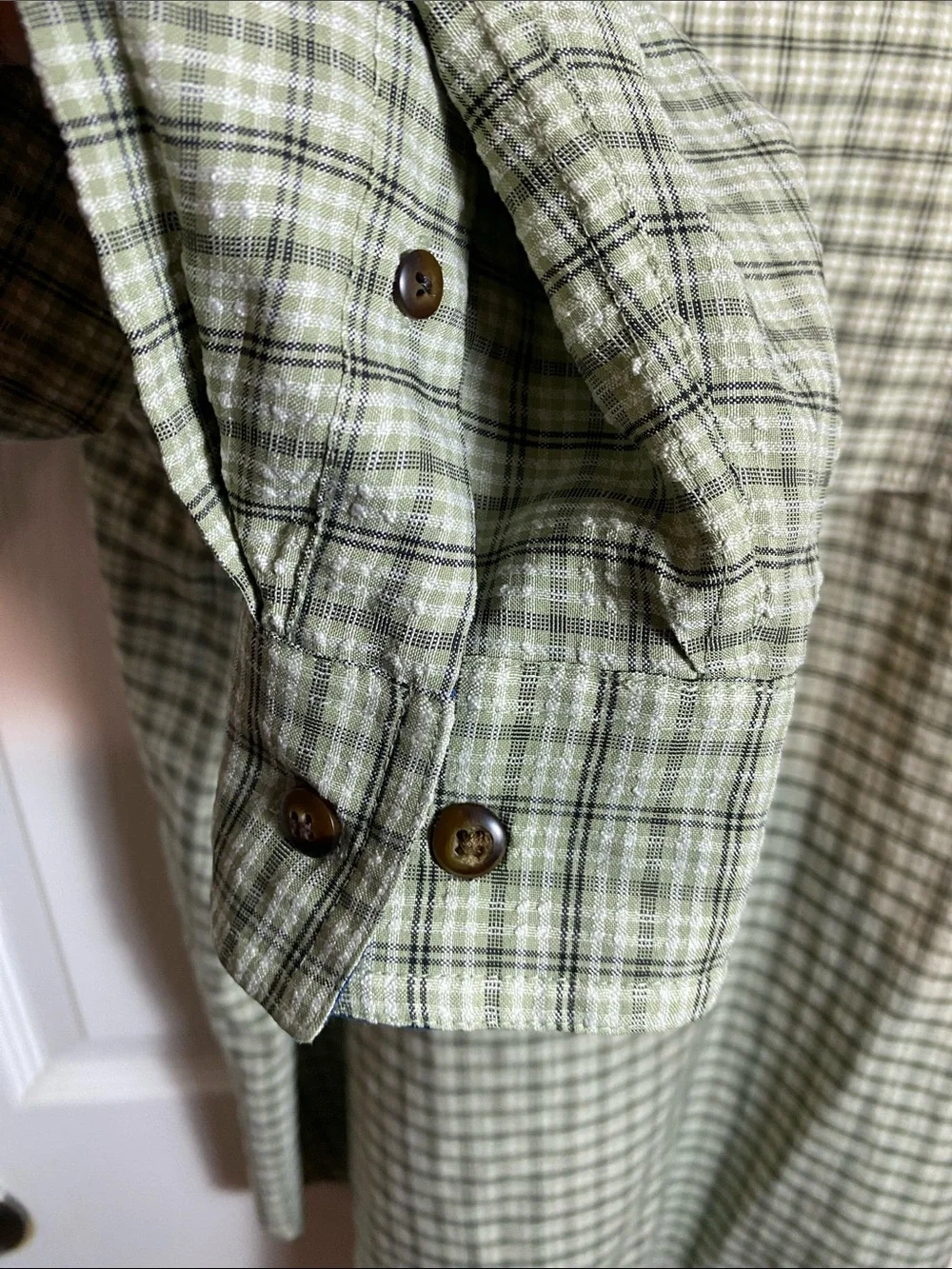 The North Face Olive Green Plaid Men’s Shirt with White Accents Size M